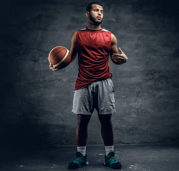 Black basketball player — Stock Photo, Image