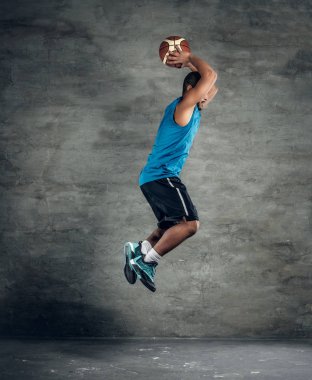 basketbolcu atlama
