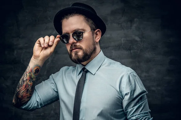 Hombre con sombrero vintage de lana . —  Fotos de Stock