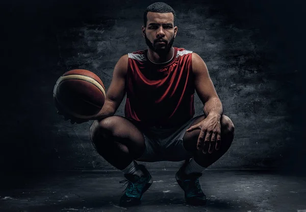 Jogador de basquete preto — Fotografia de Stock