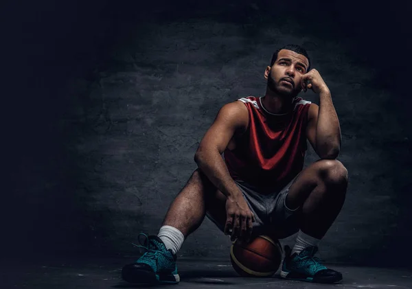 Black basketball player — Stock Photo, Image