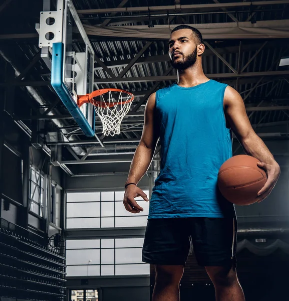 Jogador de basquete preto — Fotografia de Stock
