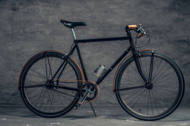 Bir otantik vintage tek hız Bisiklet 