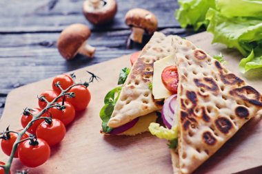 Lezzetli pide ile jambon