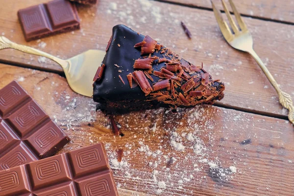 Bitter chocolate bar — Stock Photo, Image