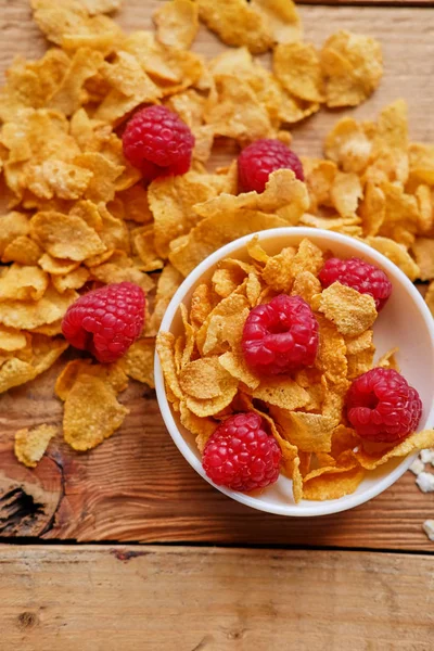 Diät mit goldenen Cornflakes — Stockfoto