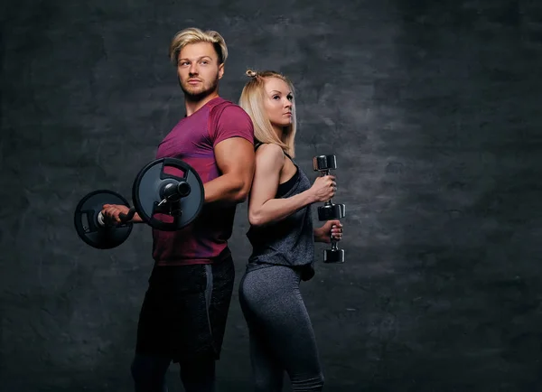 Attractive fitness couple — Stock Photo, Image