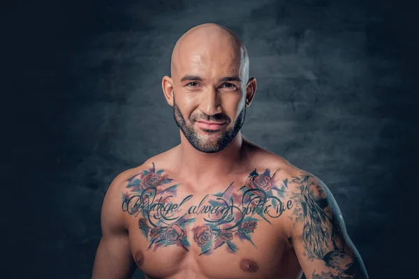 Shirtless athletic shaved head male — Stock Photo, Image