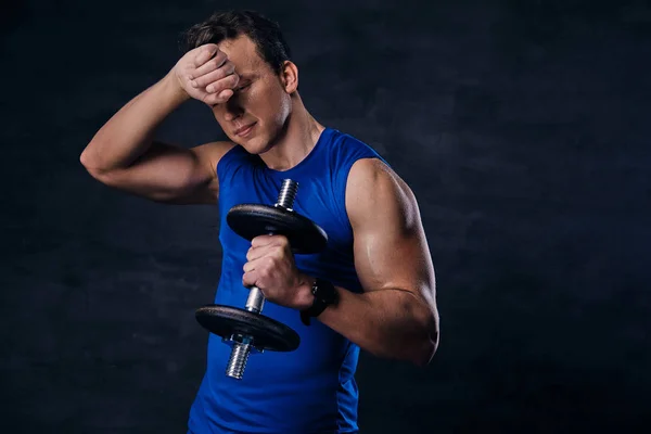 Cansado desportivo homem — Fotografia de Stock