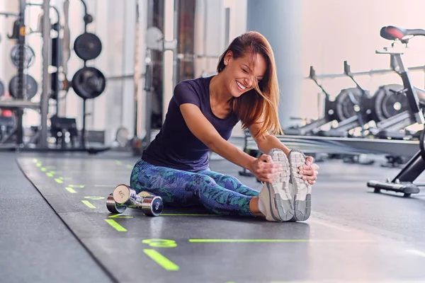 Athletisch brünett weiblich — Stockfoto