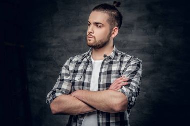 Kentsel sakallı hippi 