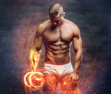 Seksi Tişörtsüz Adam 