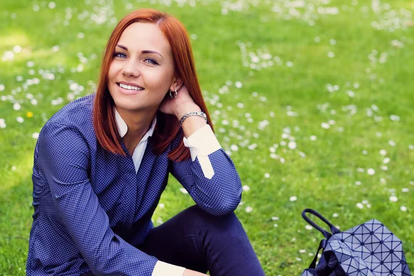 Positive redhead female — Stock Photo, Image