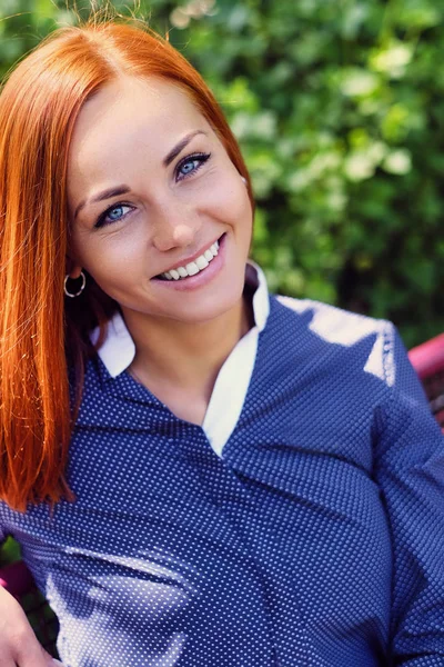 Portrait of smiling female — Stock Photo, Image