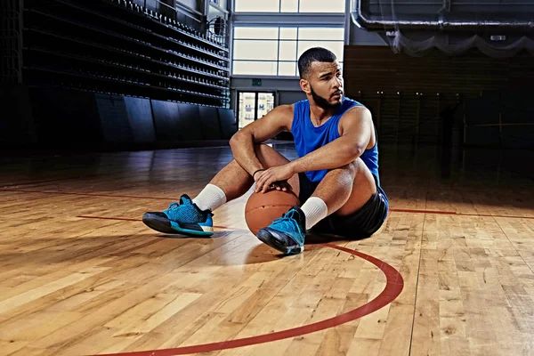 Svart Basketspelare — Stockfoto