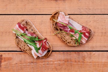 Resepsiyon gurme etli ekmek