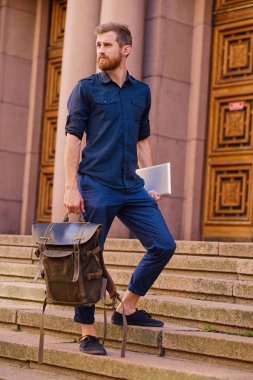 Gezgin tablet pc tutar