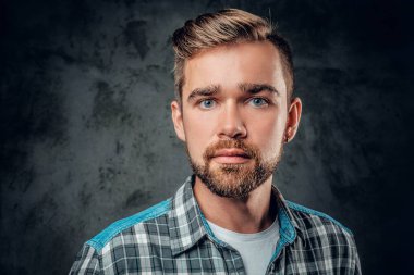 Sakallı hippi erkek