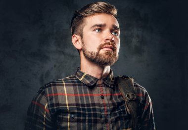 Sakallı hippi erkek