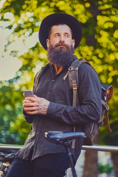 Sakallı hippi erkek şapkası 