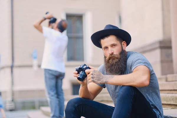 Bearded street photographer — Stock Photo, Image