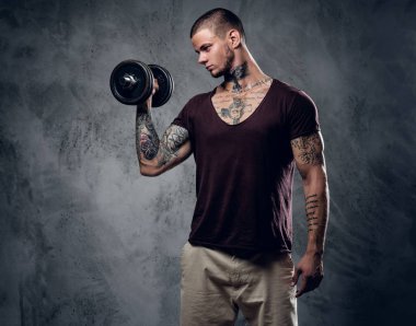 adam dumbbell tutar