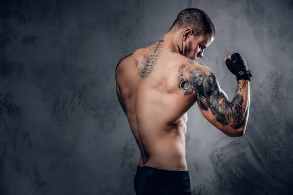 Tattooed fighter male — Stock Photo, Image