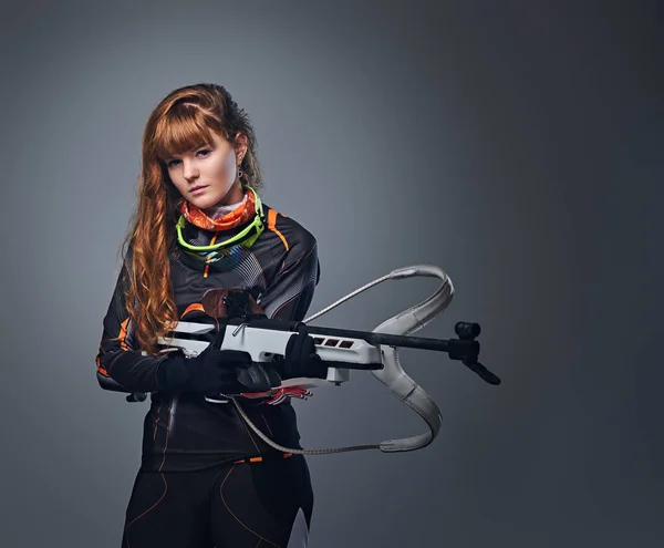 Campeã feminina de Biatlo em um estúdio — Fotografia de Stock