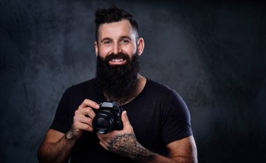 Profesyonel bir fotoğraf ile sakallı erkek.