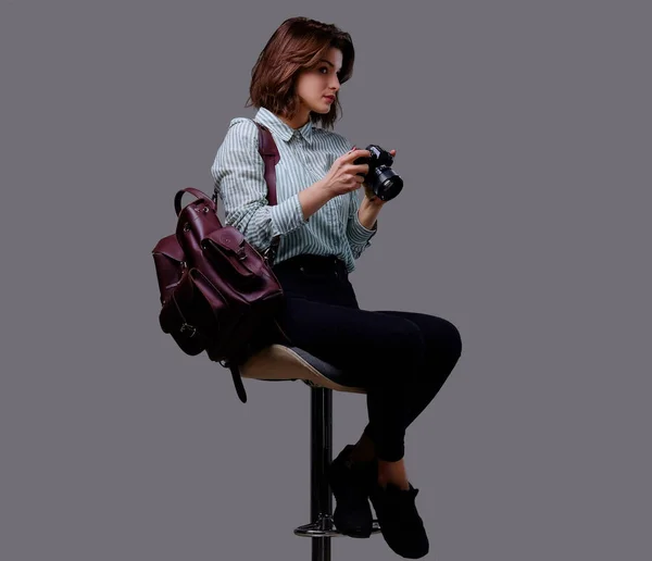 Female tourist with photo camera — Stock Photo, Image