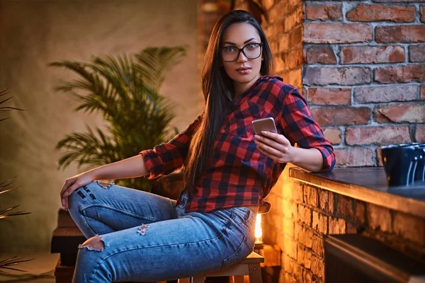 Brunette hipster female — Stock Photo, Image