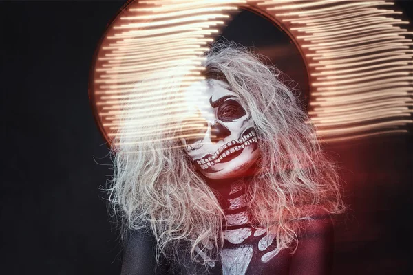 Halloween makijaż kobieta czaszki — Zdjęcie stockowe