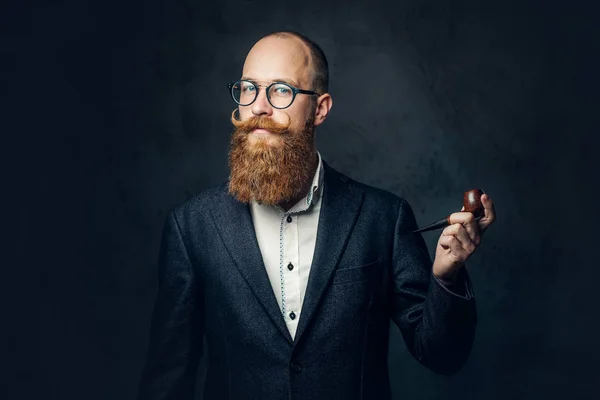 Inglese maschio fumare pipa — Foto Stock