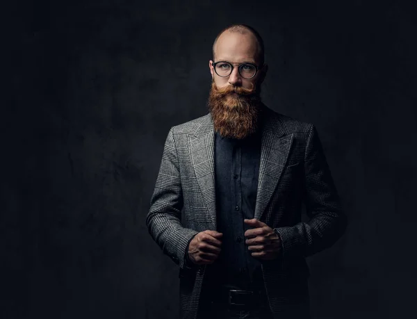 Stúdió vörös hajú férfi portréja — Stock Fotó