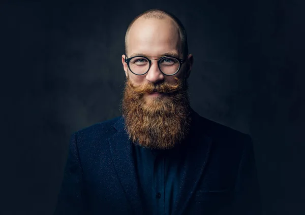 Porträtt Rödhårig Skäggiga Män Glasögon Klädd Elegant Ull Kostym Över — Stockfoto