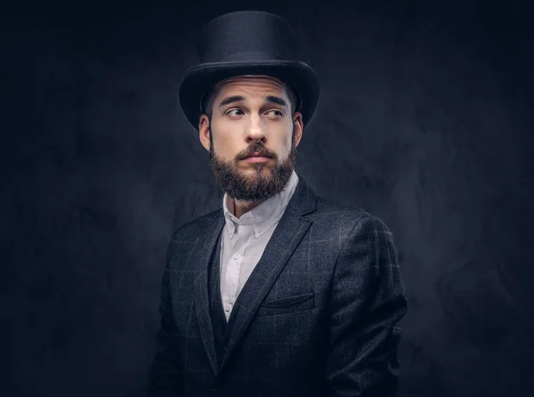 Egy elegáns szakállas férfi portréja. — Stock Fotó