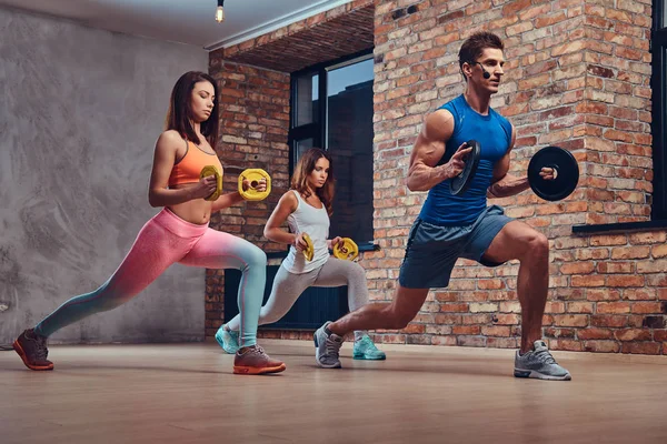 Adults Doing Squats Male Fitness Coach Club Loft Interior — Stock Photo, Image