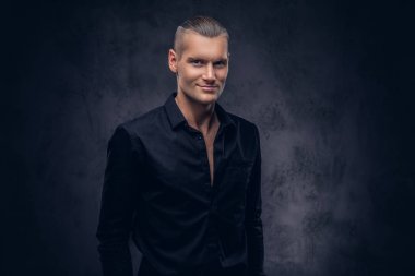 yakışıklı bir adam portresi Studio.