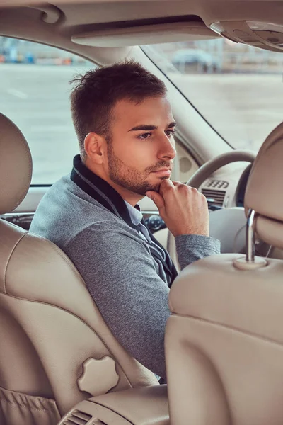 Portrait Handsome Businessman Gray Sweater Driving His Car — Stock Photo, Image