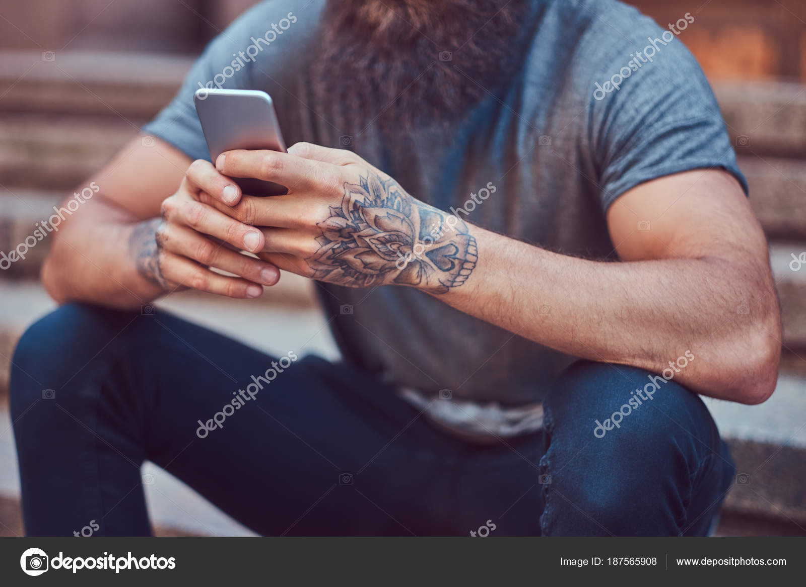 depositphotos_187565908-stock-photo-handsome-hipster-male-stylish-beard.jpg