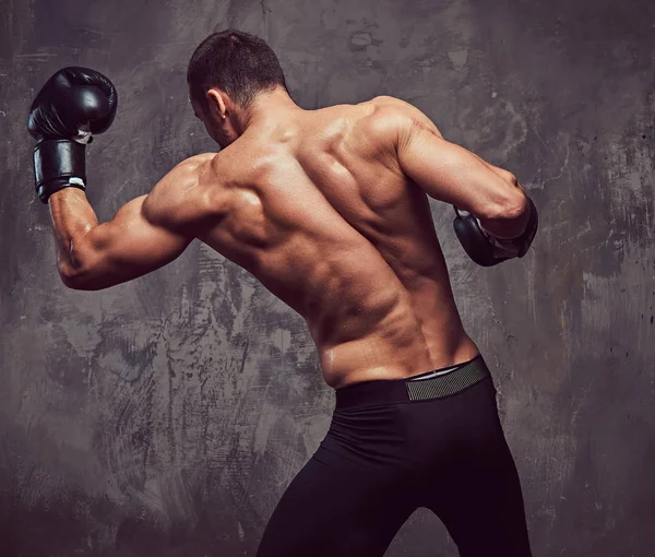 Boxeur Musclé Brutal Avec Des Gants Boxe Travaillant Sur Technique — Photo