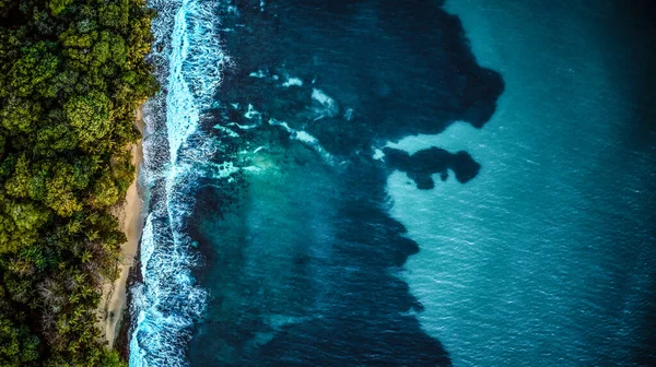 Aerial drone photo of paradise resort island with deep turquoise sea and beautiful white sand beach — Stock Photo, Image