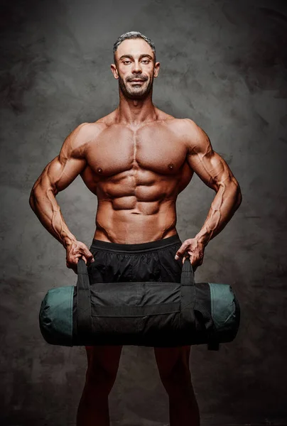 Geschüttelt Athletischer Mann Praktiziert Functional Training Powerlifting Übungen Mit Einem — Stockfoto