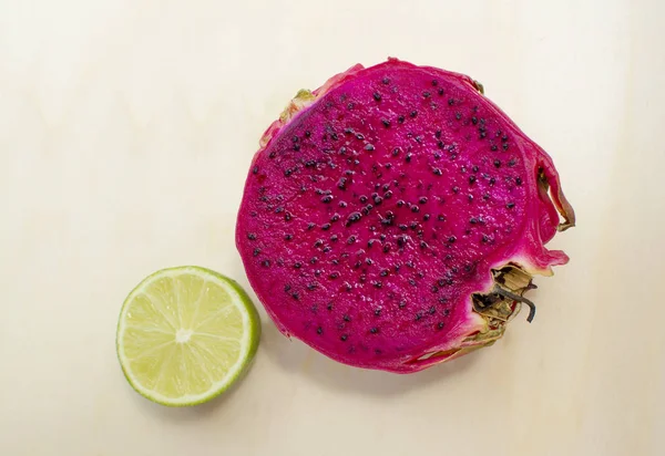 Kıyılmış Pitahaya - kırmızı iç