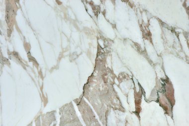 Mermer beyaz ve gri renkte cilalanmış doğal bir mineral deseni. Süper yüksek çözünürlüklü 