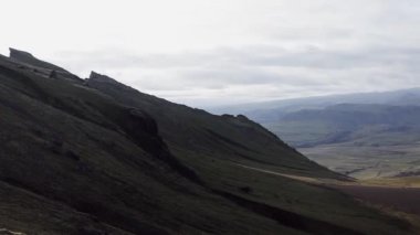 Panorama dağ manzarası, İzlanda.