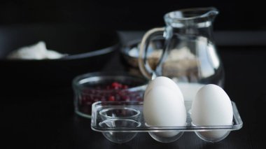 Yulaflı kurabiyeler, üstten görünüm yapmak için malzemeler