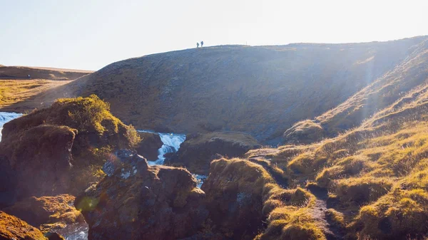 Island, horská řeka, krásná krajina — Stock fotografie