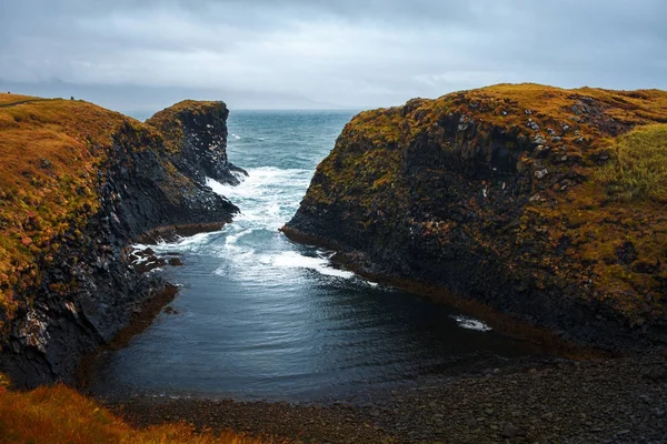 Djupalonssandur beach snaefellsnes iceland. Island, schöne nördliche Landschaft — Stockfoto