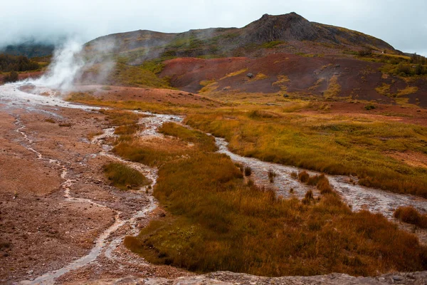 Izland, gejzírek, völgye springs meleg termálvíz — Stock Fotó